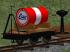 600mm Loren mit Benzinf�ssern beladen (1)